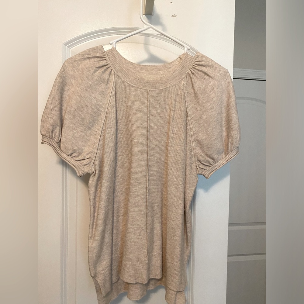 -Womens universal thread sweater shirt size xsmall